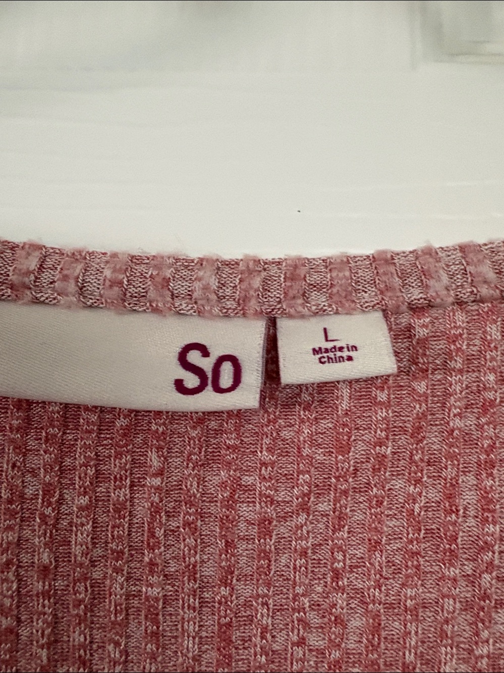 V-Neck Ribbed Cropped Sweater - Dusty Rose - Picture 3 of 6
